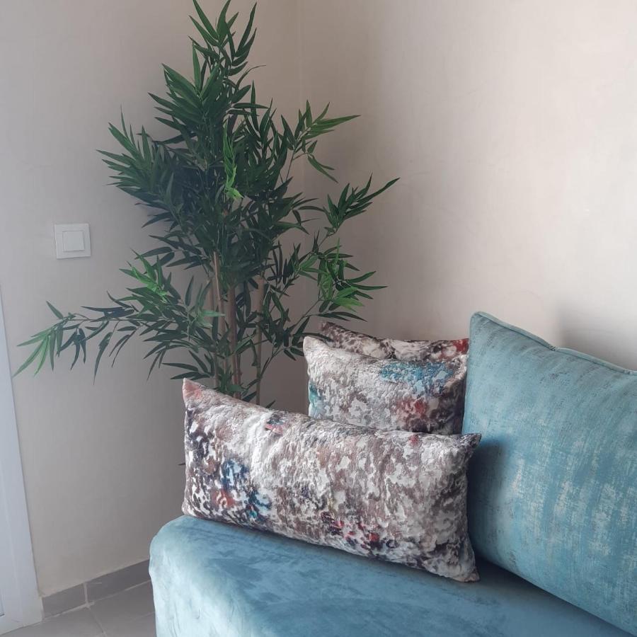 Appart. Luxueux Avec Piscine, Cosy, Bien Situe Bouznika Buitenkant foto
