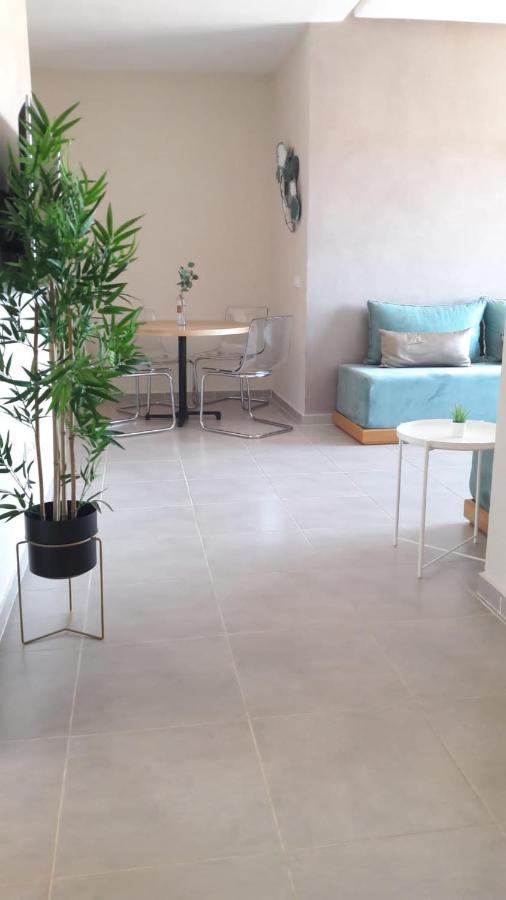Appart. Luxueux Avec Piscine, Cosy, Bien Situe Bouznika Buitenkant foto